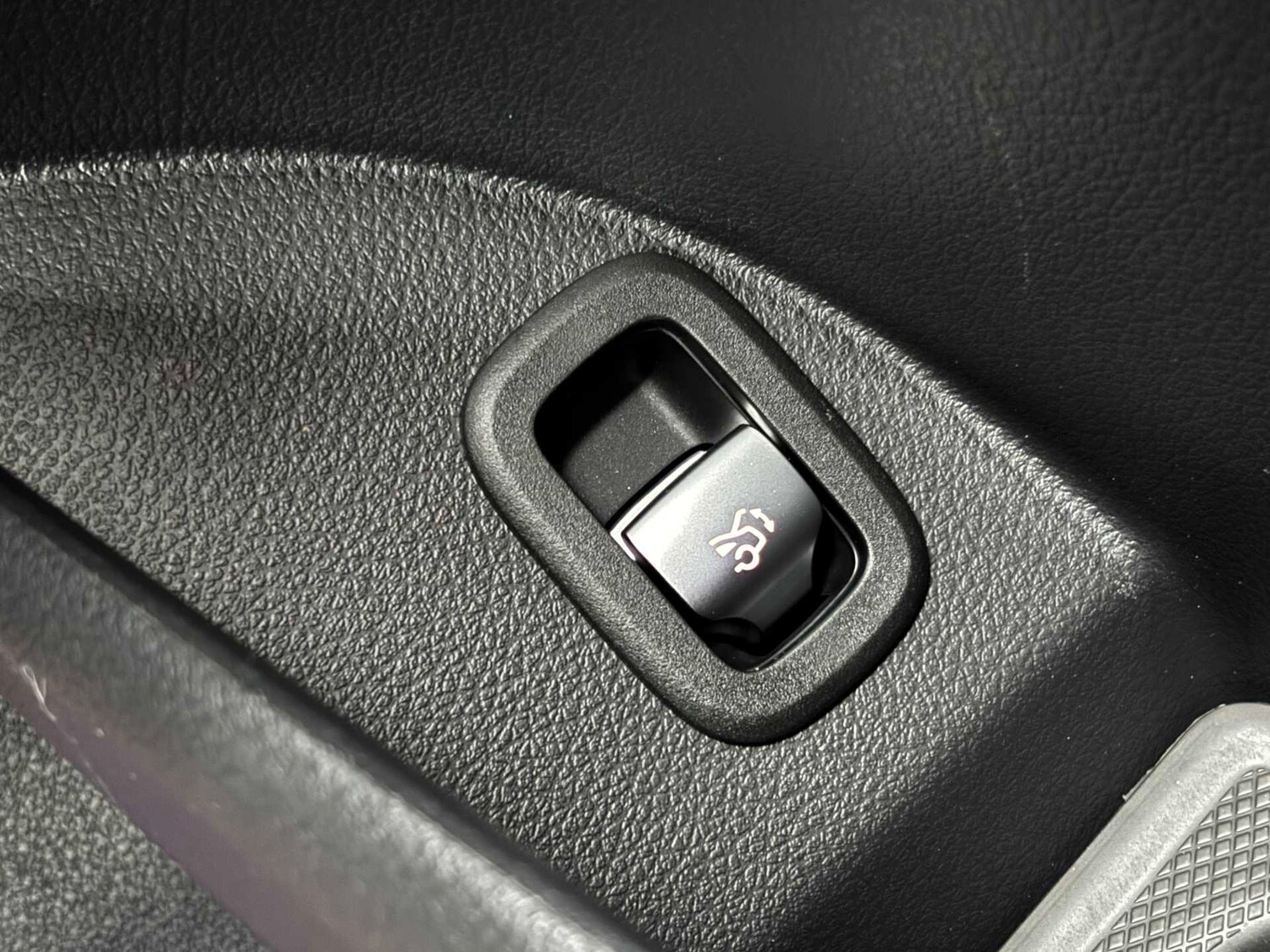 Used Mercedes-Benz GLC 2025 for sale - 77842252: Photo 33