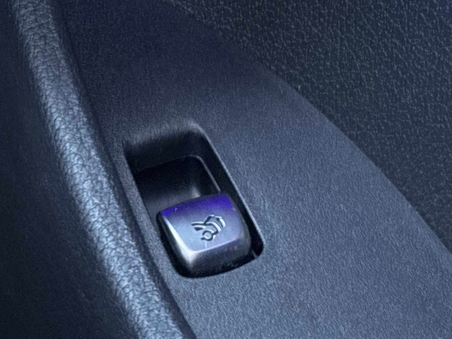 Used Mercedes-Benz E Class 2019 for sale - 76648969: Photo 32