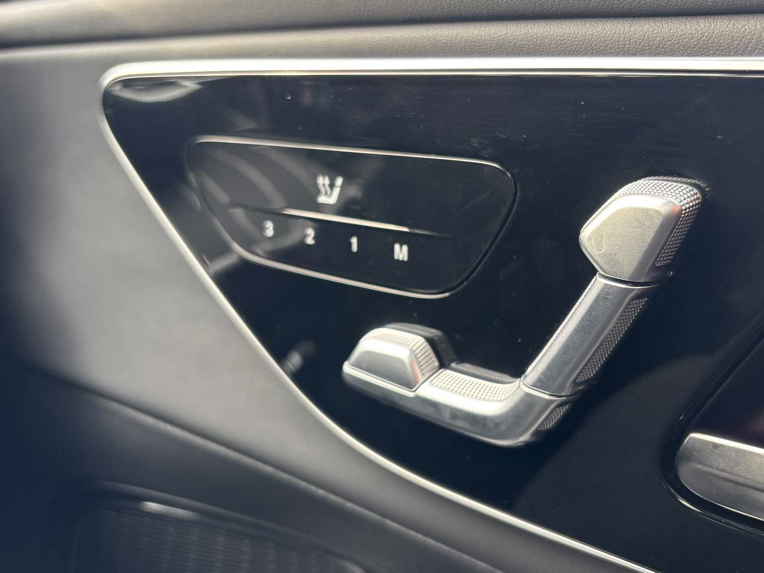 Used Mercedes-Benz GLC 2025 for sale - 75903594: Photo 28