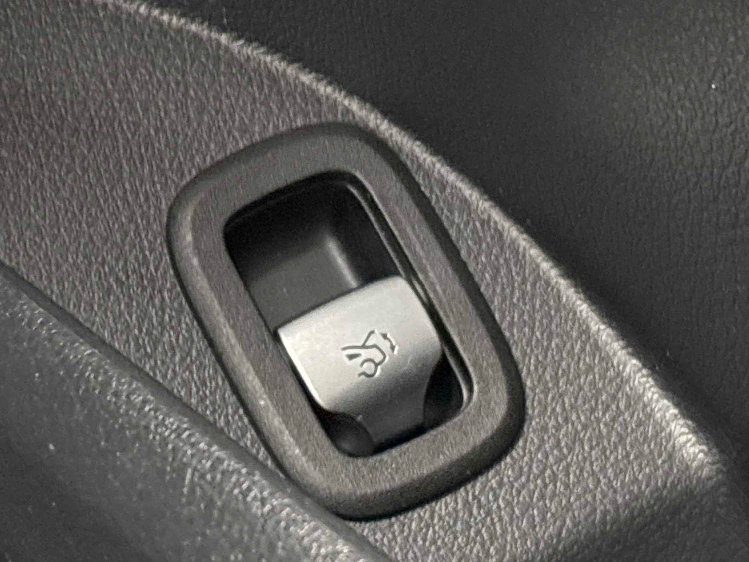 Used Mercedes-Benz GLC 2025 for sale - 75903594: Photo 29