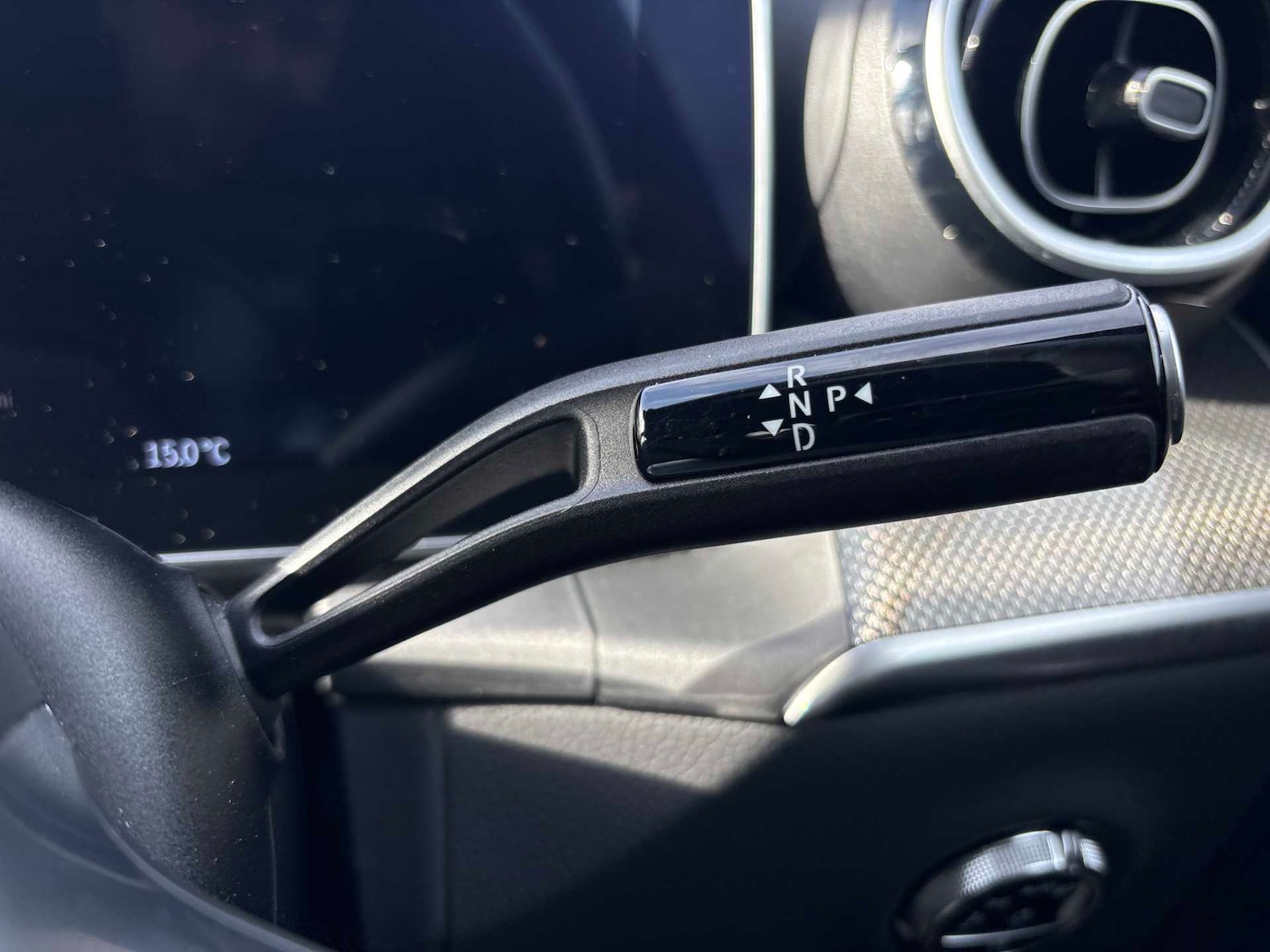 Used Mercedes-Benz GLC 2023 for sale - 76401260: Photo 25