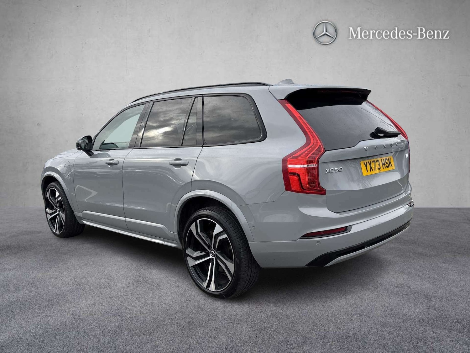 Used Volvo XC90 2023 for sale - 77913581: Photo 2