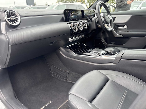 Used Mercedes-Benz A-Class 2019 for sale - 76230366: Photo 16