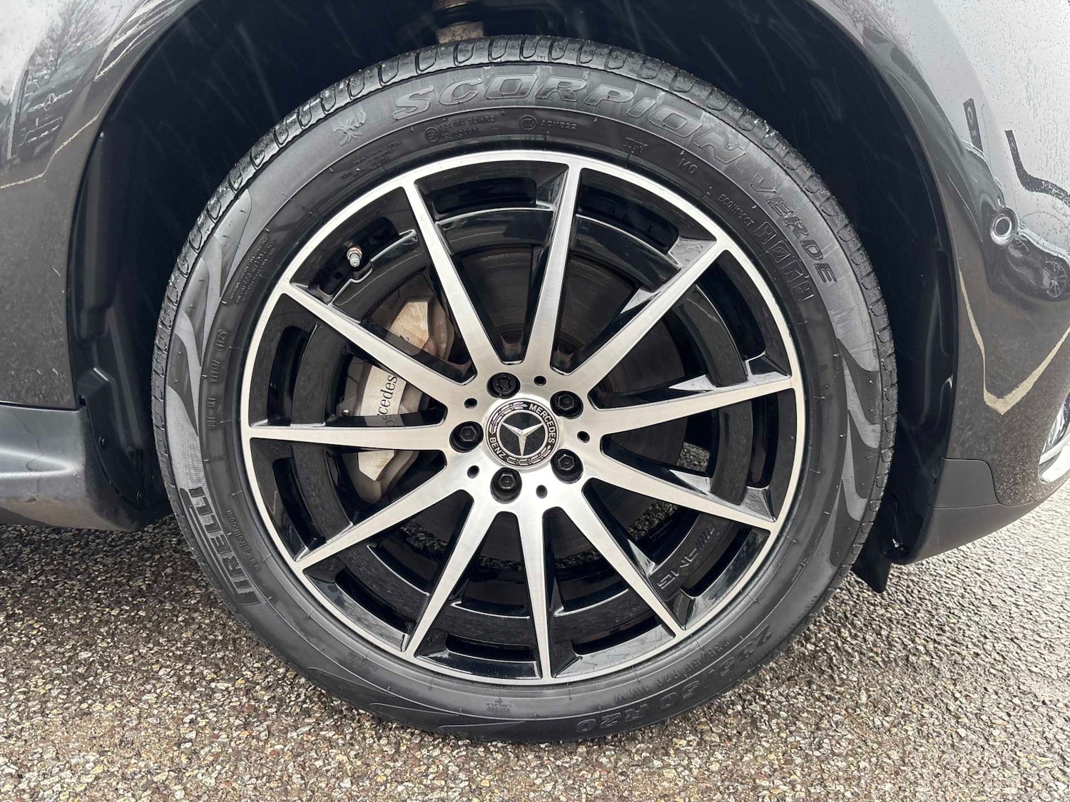 Used Mercedes-Benz EQC 2023 for sale - 77308437: Photo 12