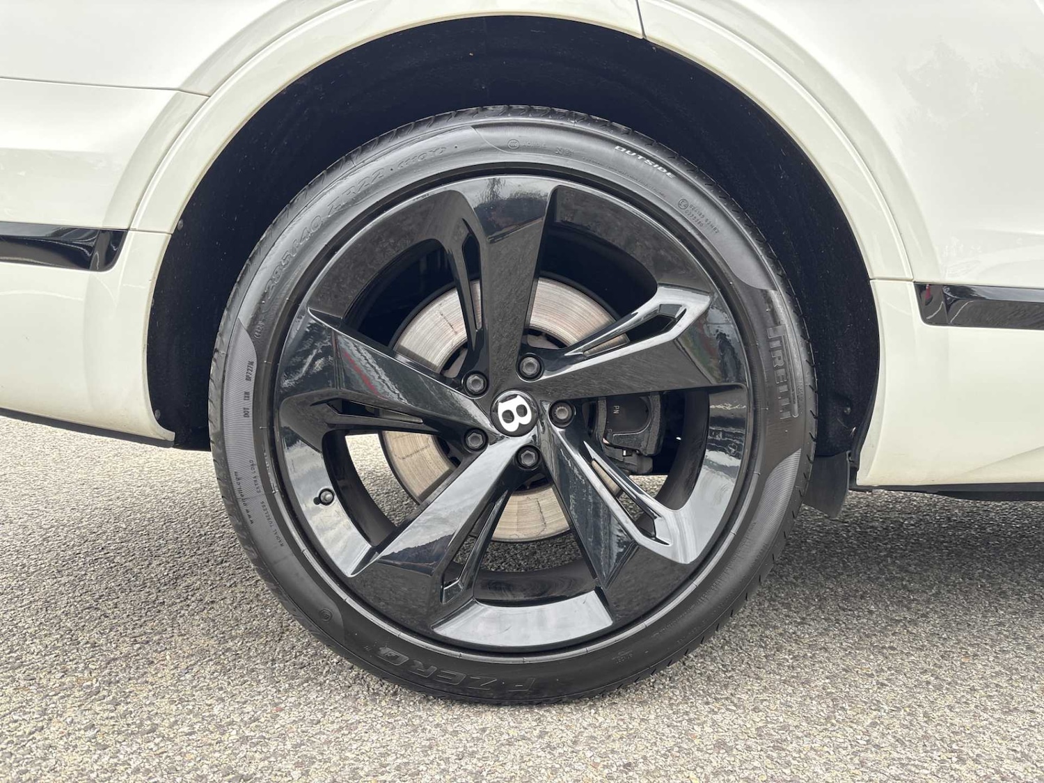 Used Bentley Bentayga 2018 for sale - 76170154: Photo 10