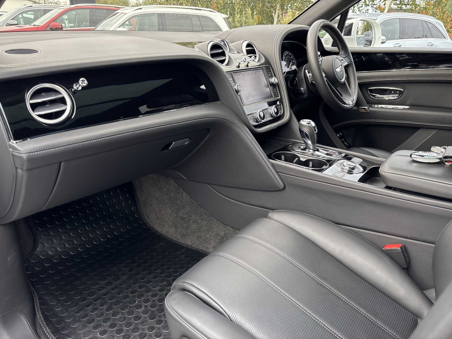 Used Bentley Bentayga 2018 for sale - 76170154: Photo 16
