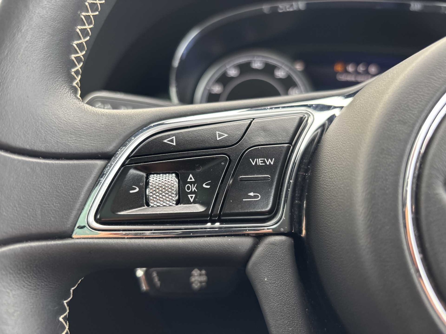 Used Bentley Bentayga 2018 for sale - 76170154: Photo 24