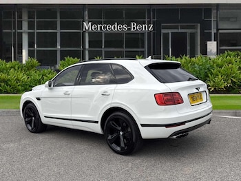 Used Bentley Bentayga 2018 for sale - 76170154: Photo