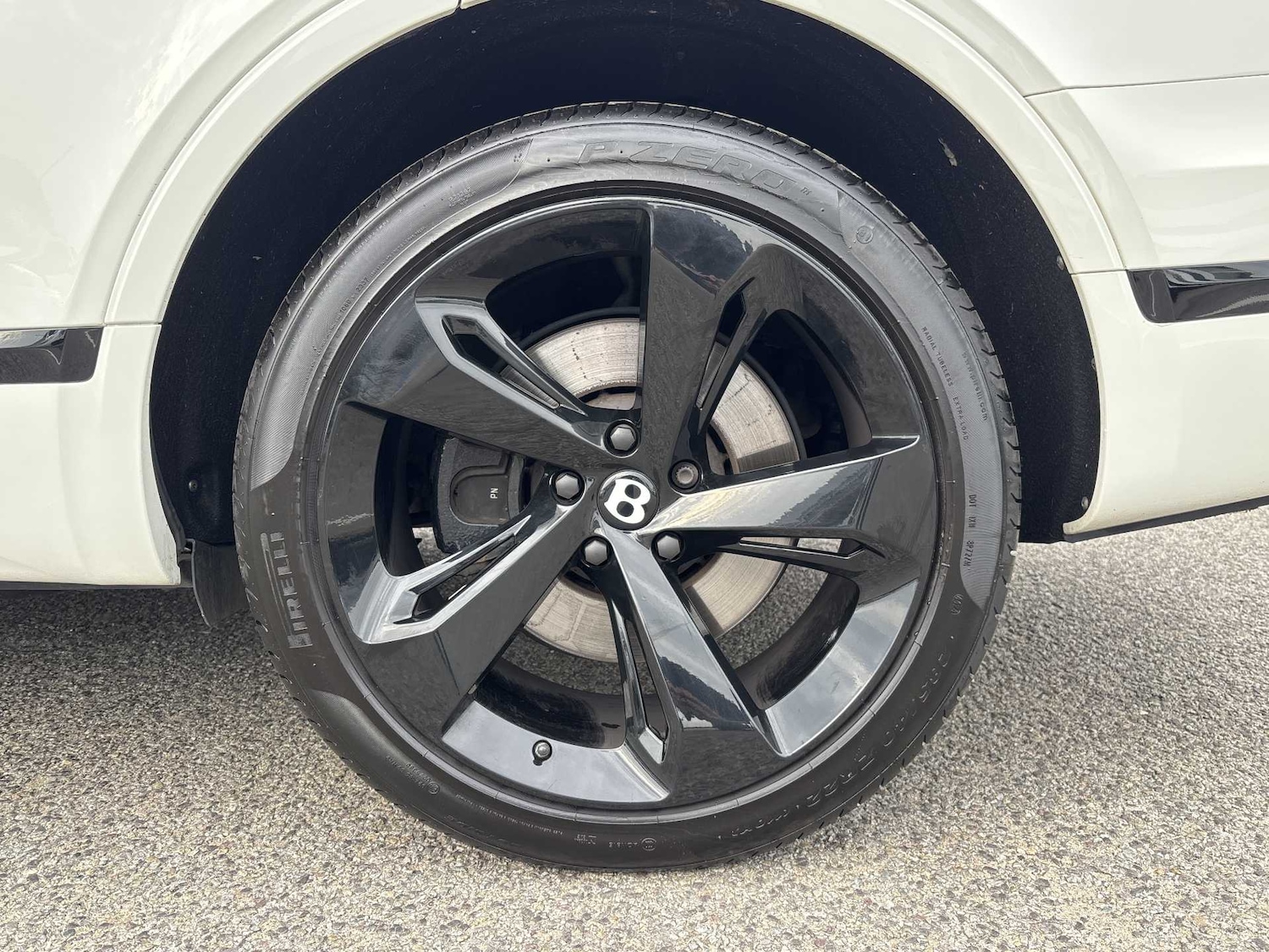 Used Bentley Bentayga 2018 for sale - 76170154: Photo 9