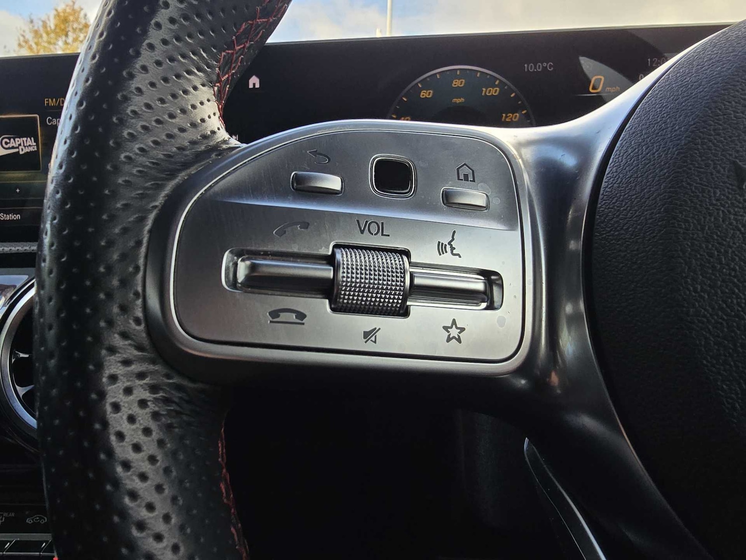 Used Mercedes-Benz A-Class 2020 for sale - 76692109: Photo 23