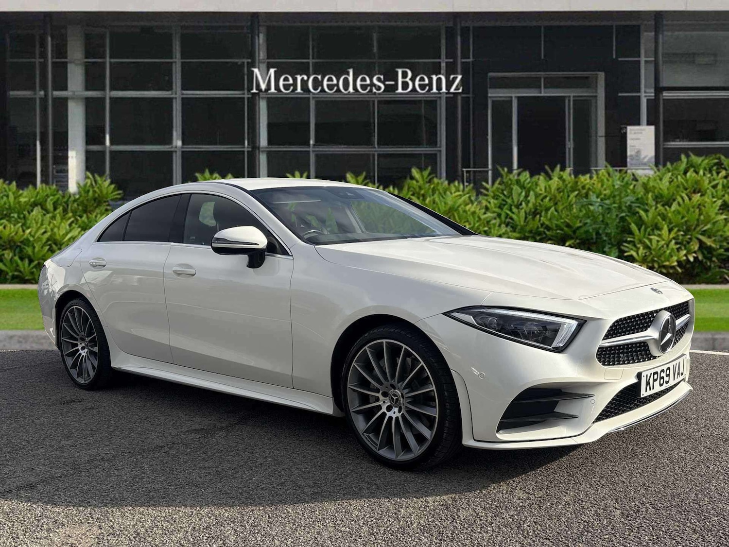 Used Mercedes-Benz CLS 2019 for sale - 76390647: Photo 1