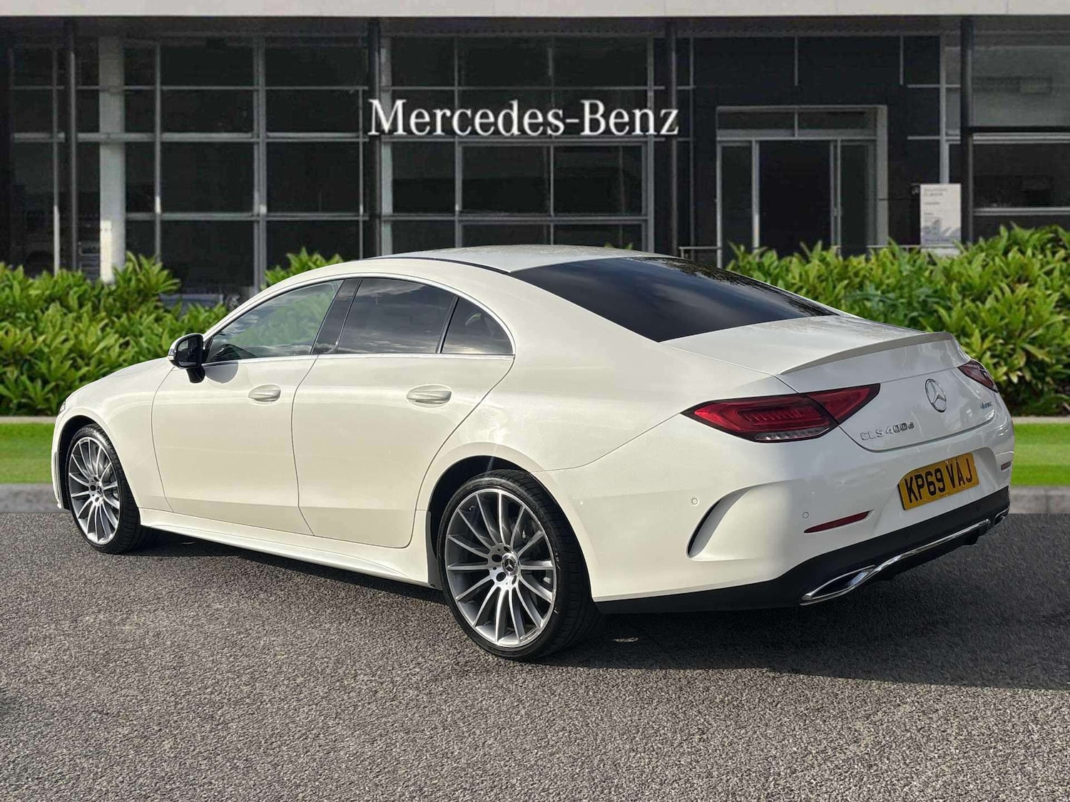 Used Mercedes-Benz CLS 2019 for sale - 76390647: Photo 2