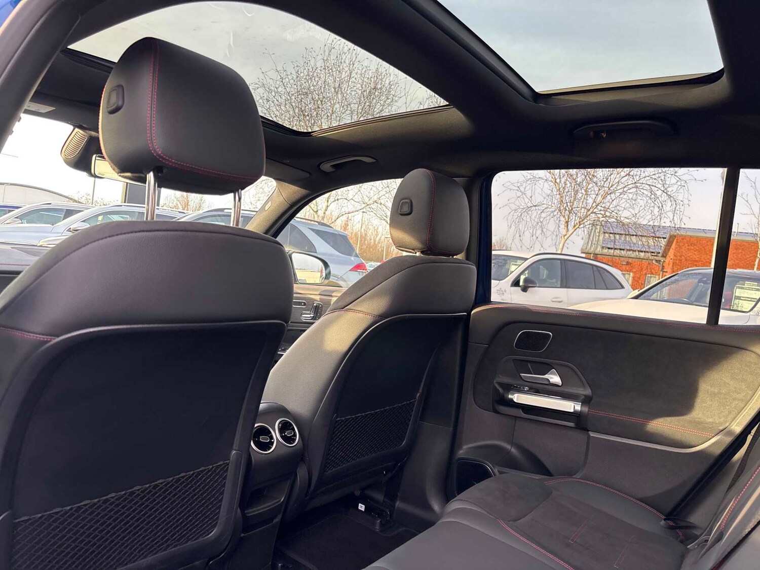 Used Mercedes-Benz EQB 2025 for sale - 77361295: Photo 23