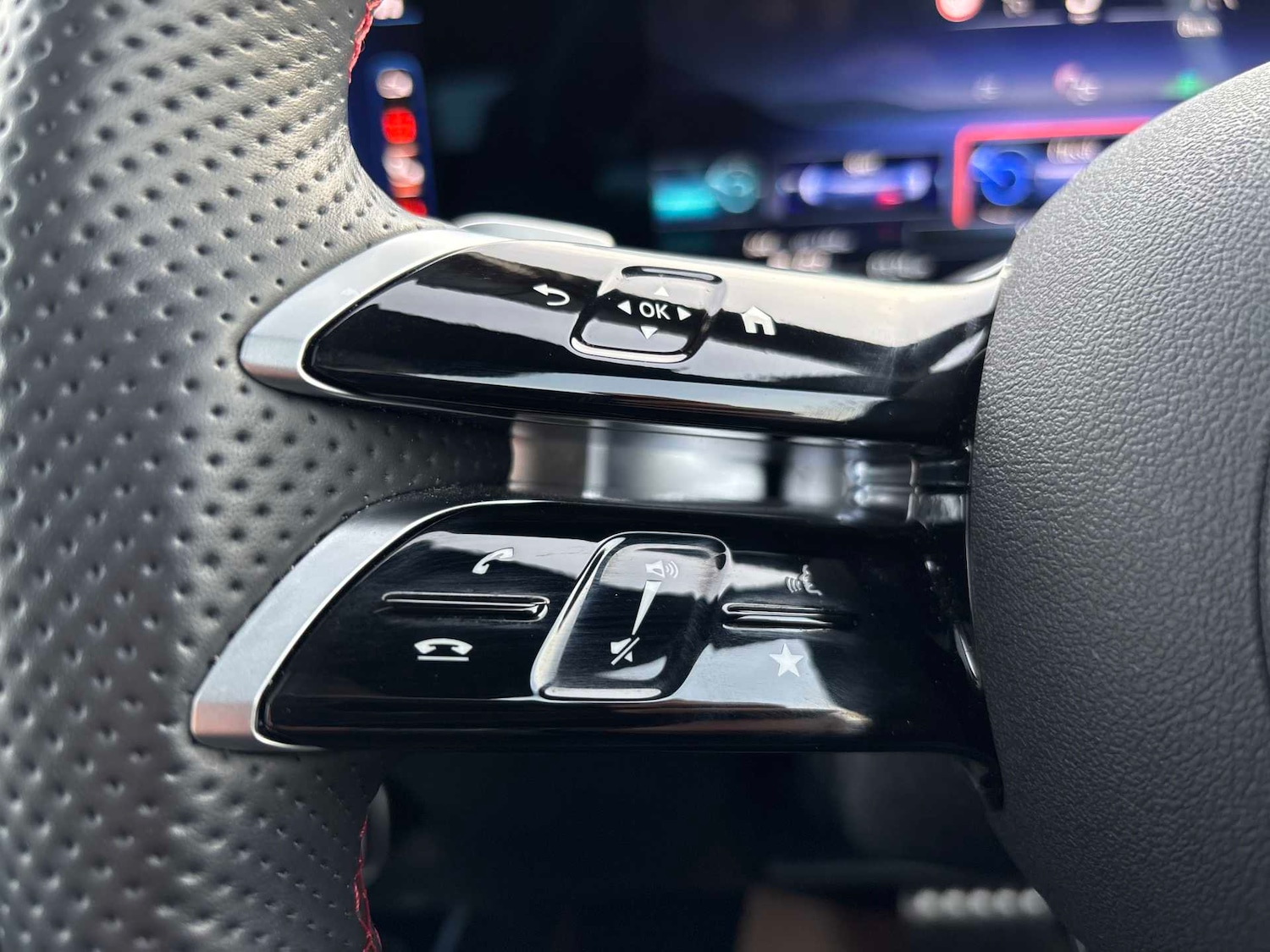 Used Mercedes-Benz EQB 2025 for sale - 77361295: Photo 25