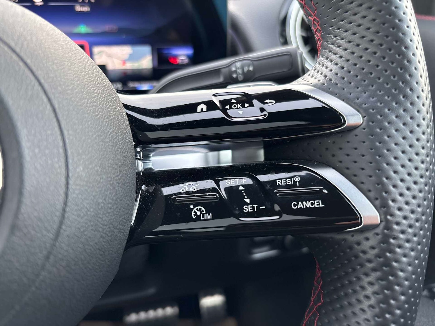 Used Mercedes-Benz EQB 2025 for sale - 77361295: Photo 26