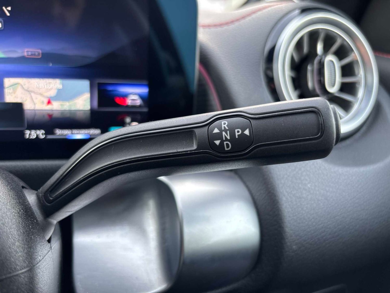 Used Mercedes-Benz EQB 2025 for sale - 77361295: Photo 27