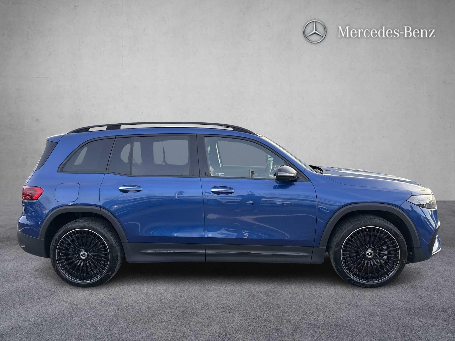 Used Mercedes-Benz EQB 2025 for sale - 77361295: Photo 5