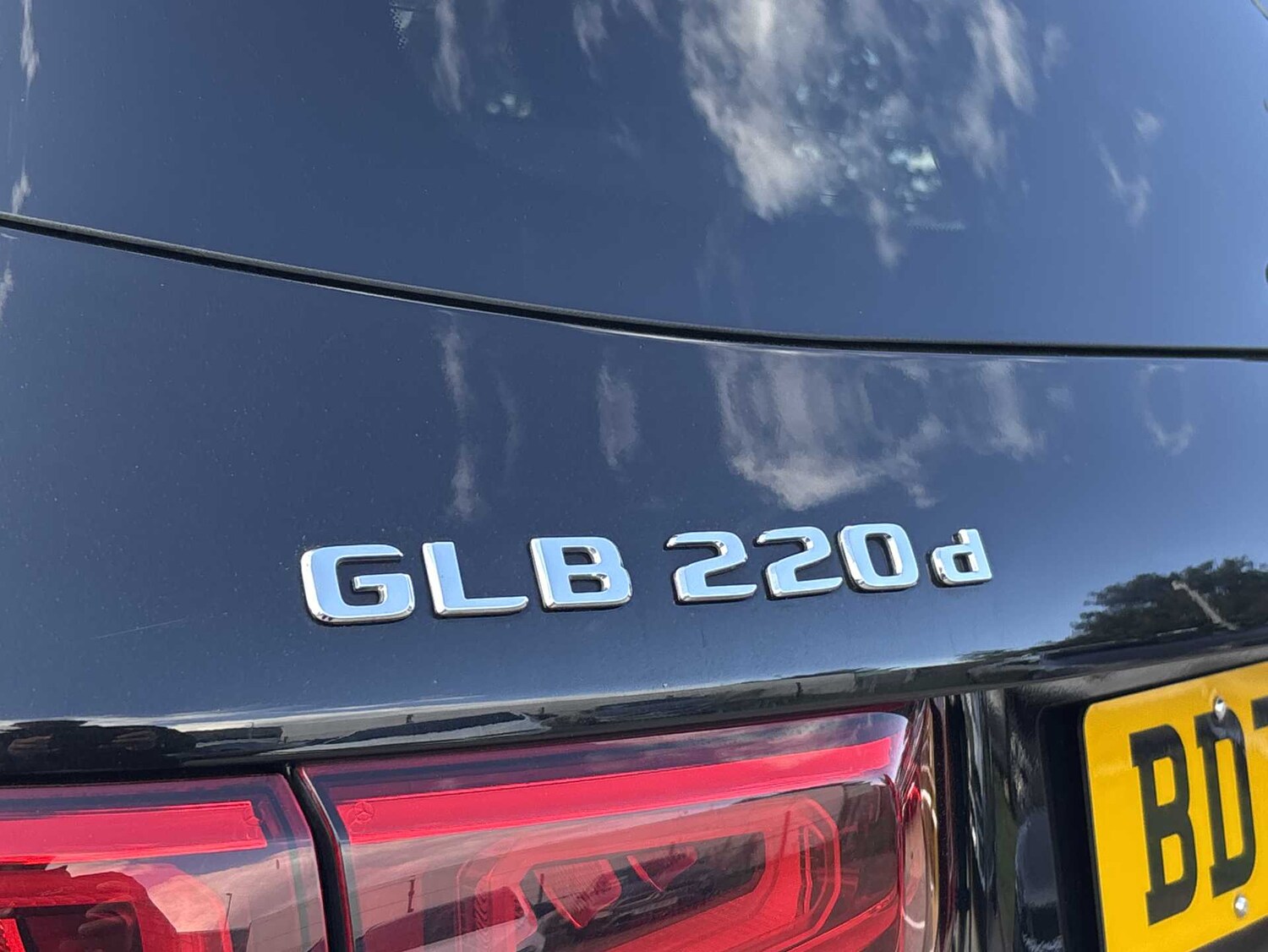 Used Mercedes-Benz GLB 2020 for sale - 75981265: Photo 15