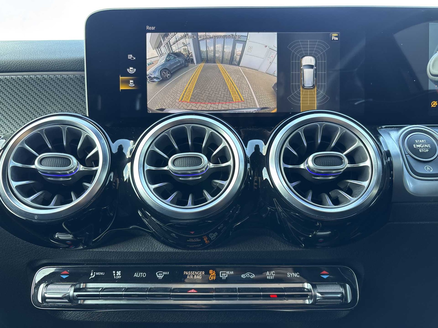 Used Mercedes-Benz GLB 2020 for sale - 75981265: Photo 34