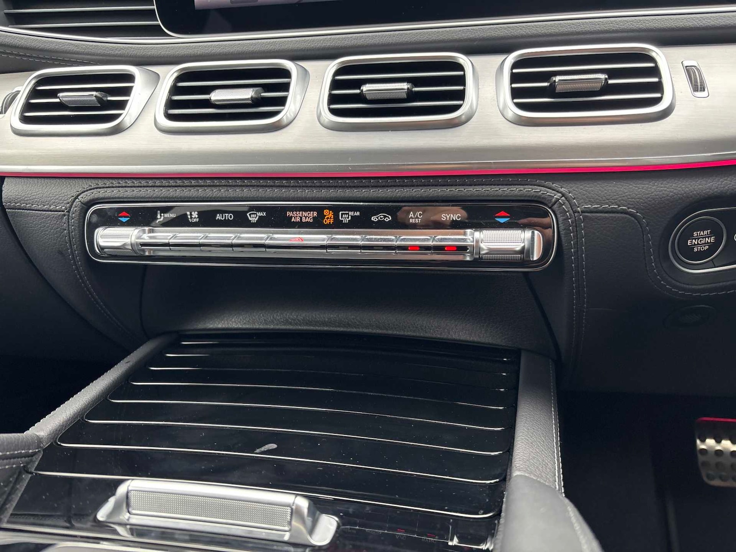 Used Mercedes-Benz GLE 2025 for sale - 77018851: Photo 34