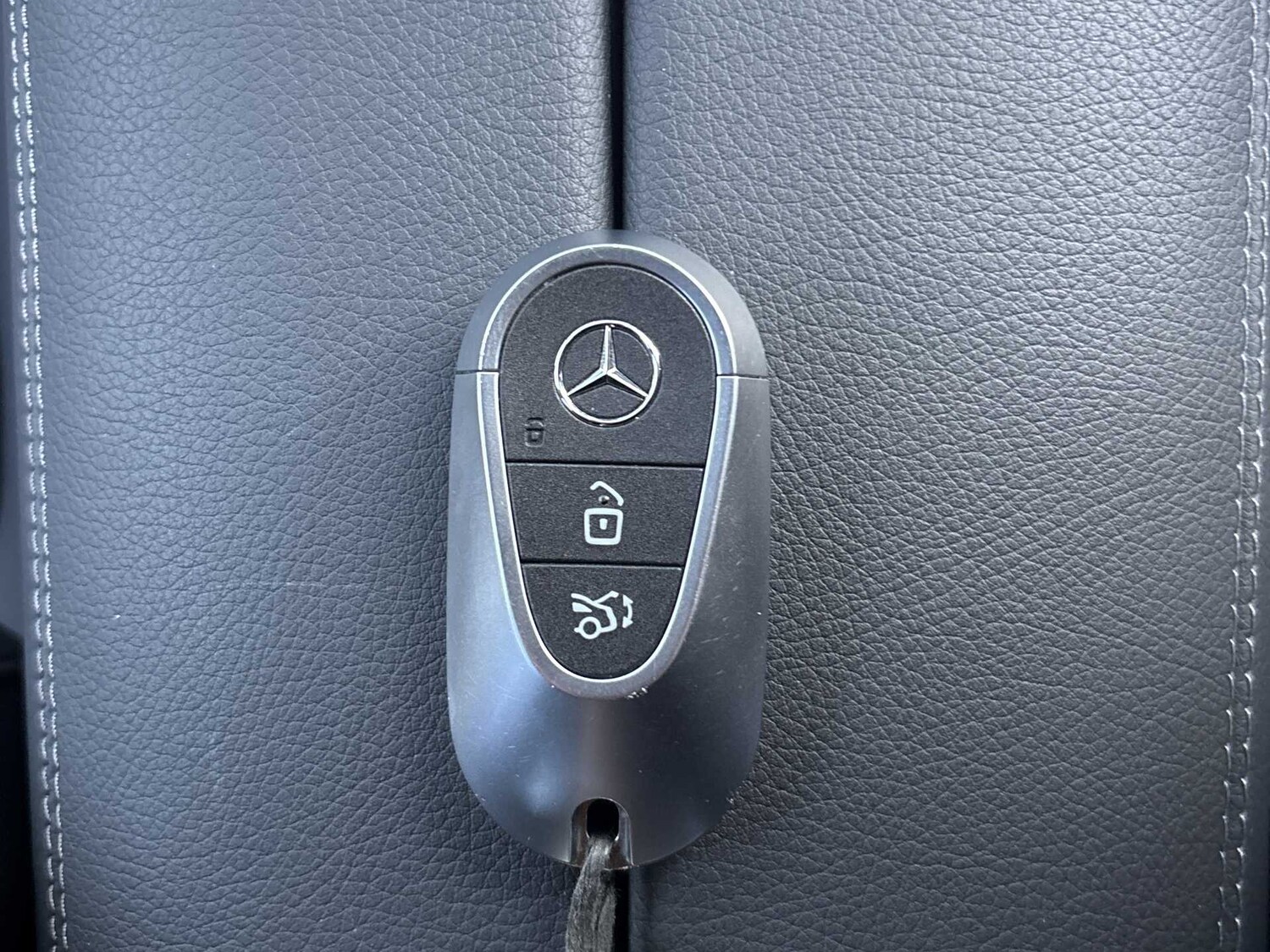 Used Mercedes-Benz GLC 2023 for sale - 75993829: Photo 31