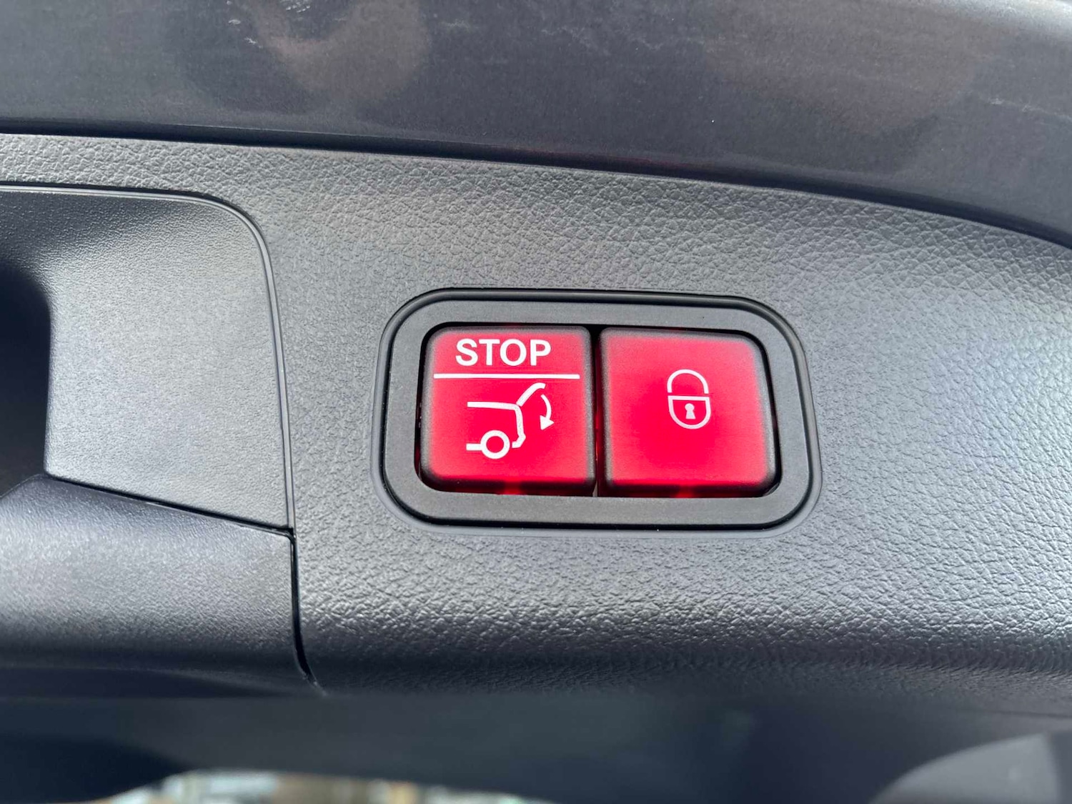 Used Mercedes-Benz GLA 2025 for sale - 76955141: Photo 8