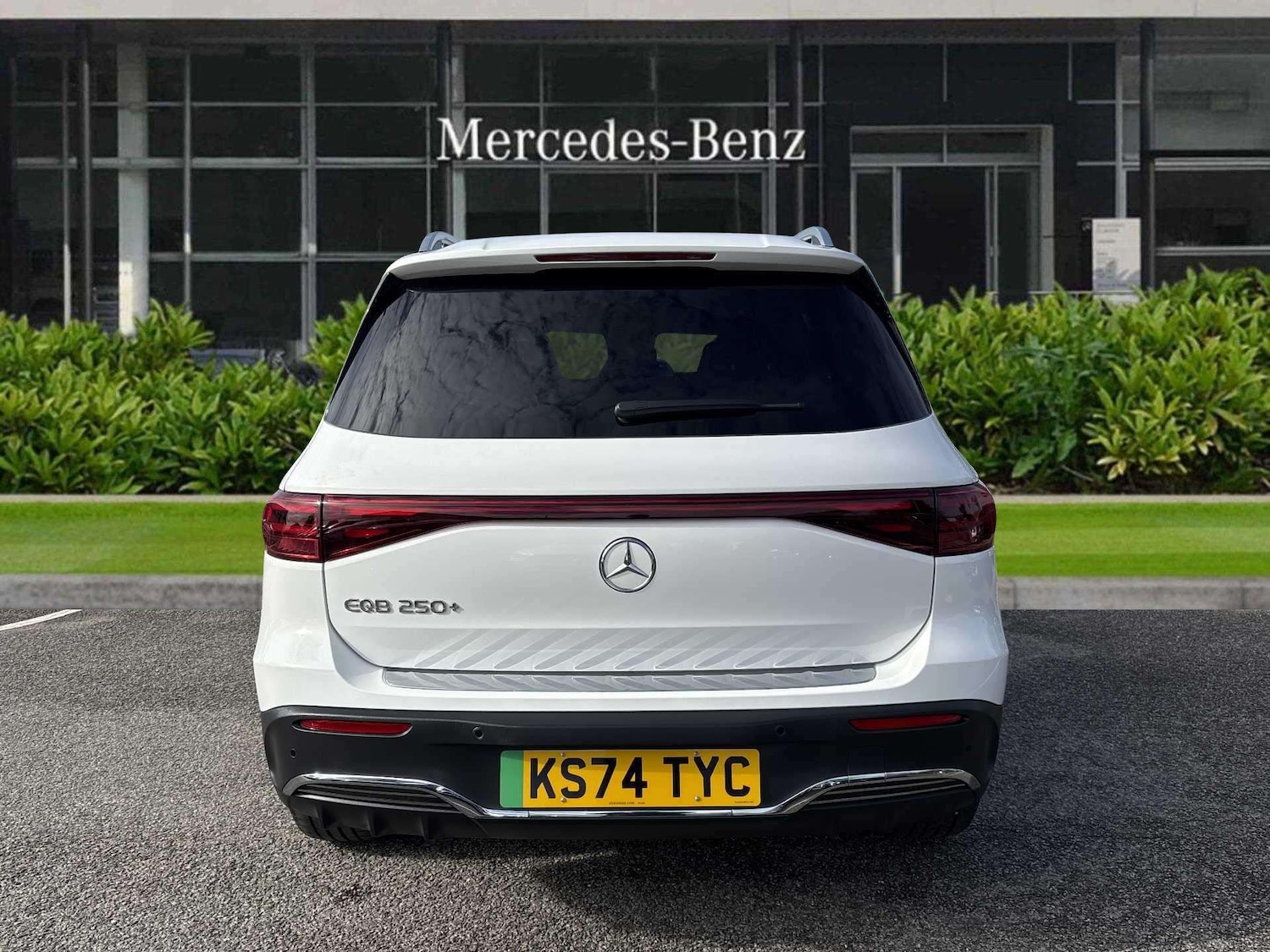 Used Mercedes-Benz EQB 2024 for sale - 76329314: Photo 6