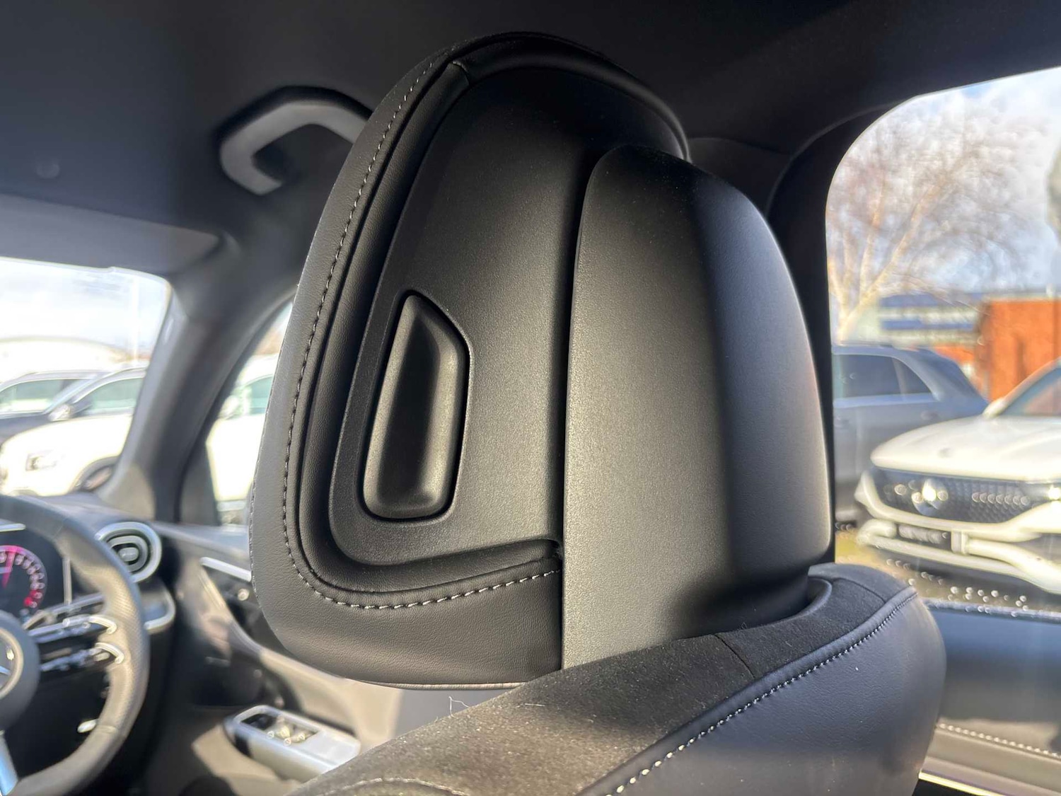 Used Mercedes-Benz GLC 2025 for sale - 77772156: Photo 24