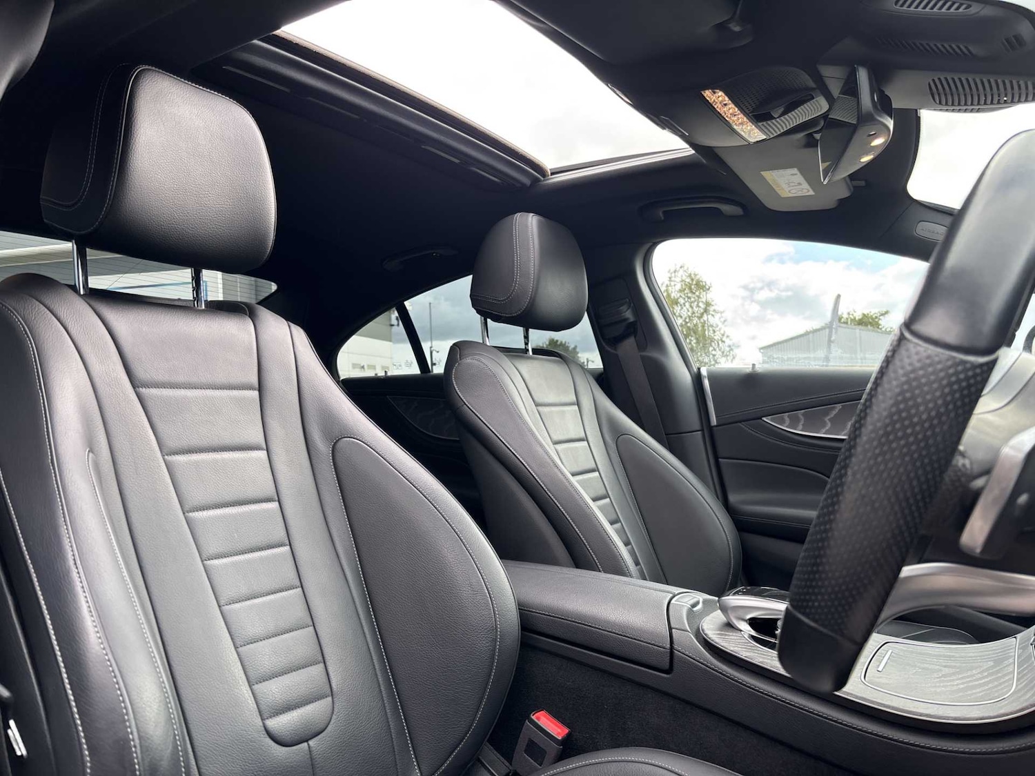 Used Mercedes-Benz CLS 2018 for sale - 75981244: Photo 24