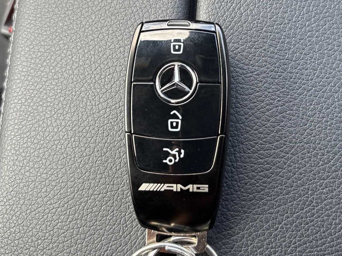 Vehicle 33