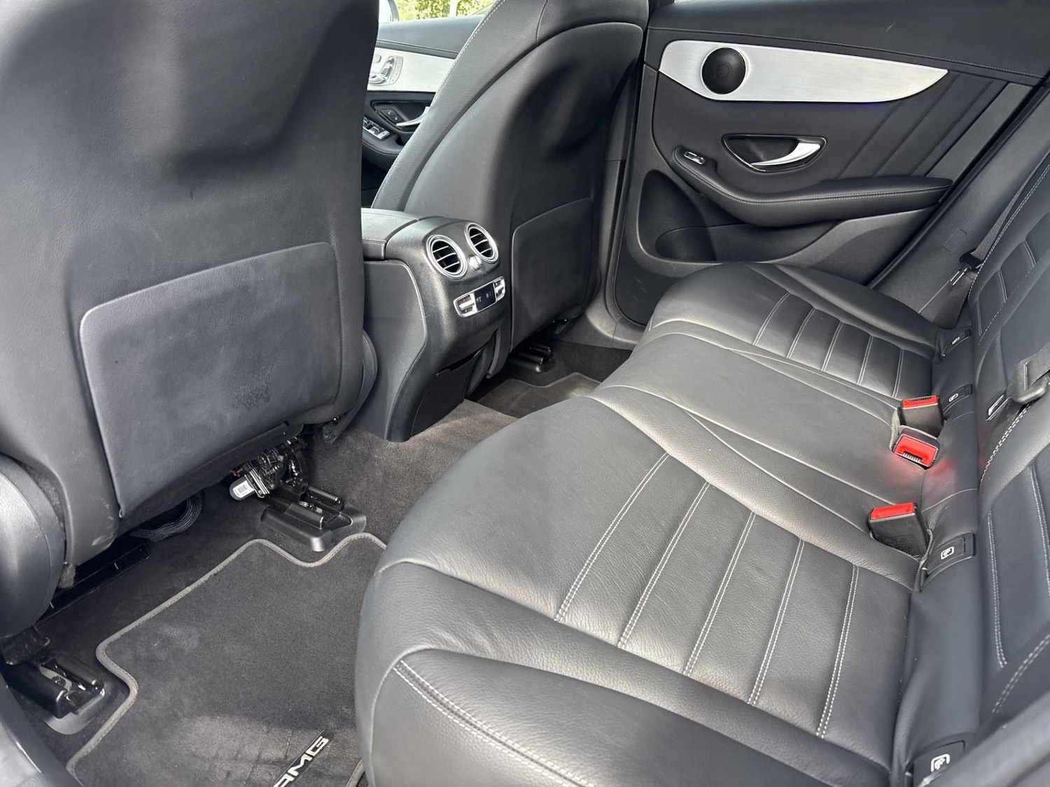 Used Mercedes-Benz GLC 2022 for sale - 76523972: Photo 18