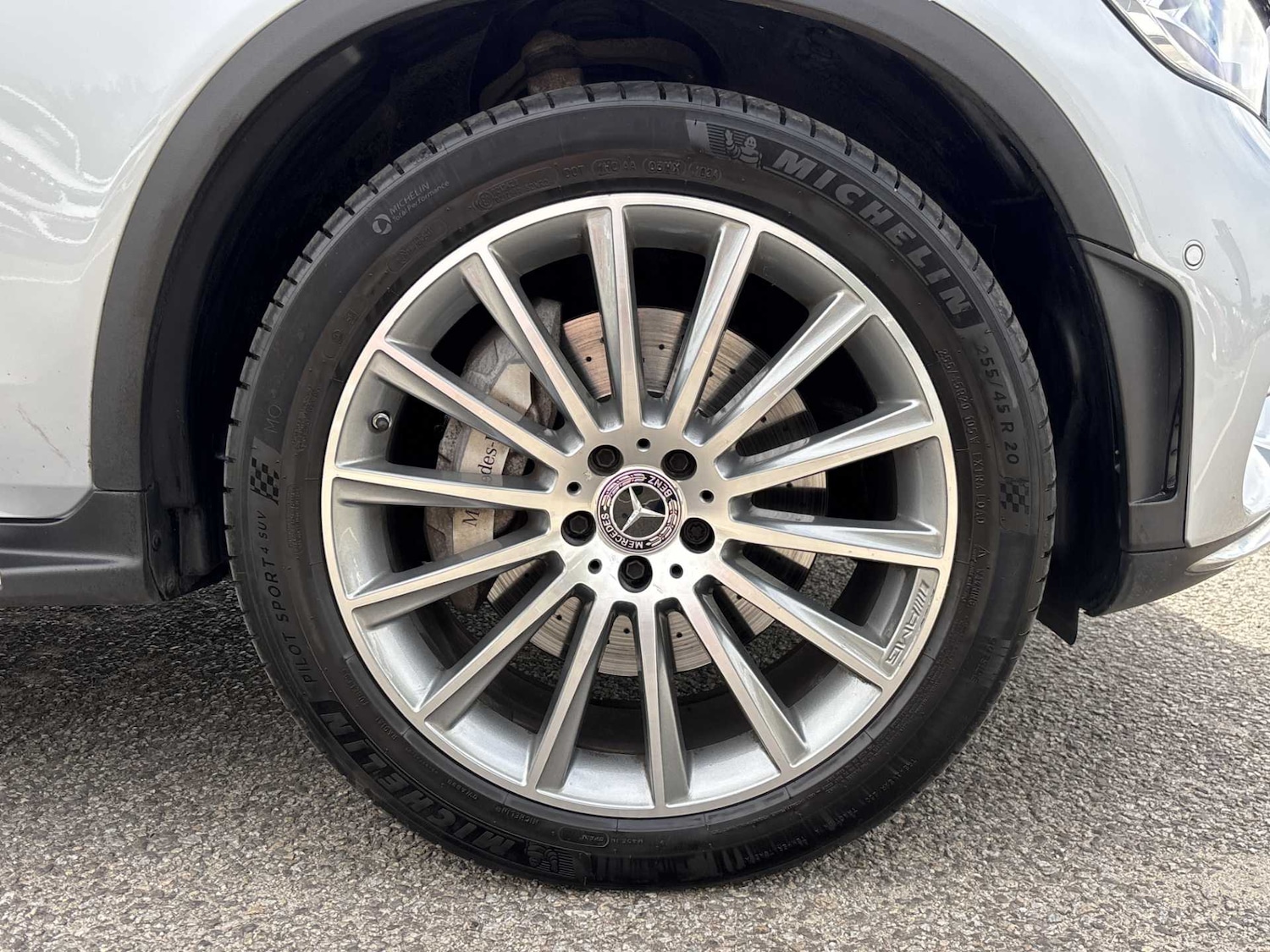 Used Mercedes-Benz GLC 2022 for sale - 76523972: Photo 9