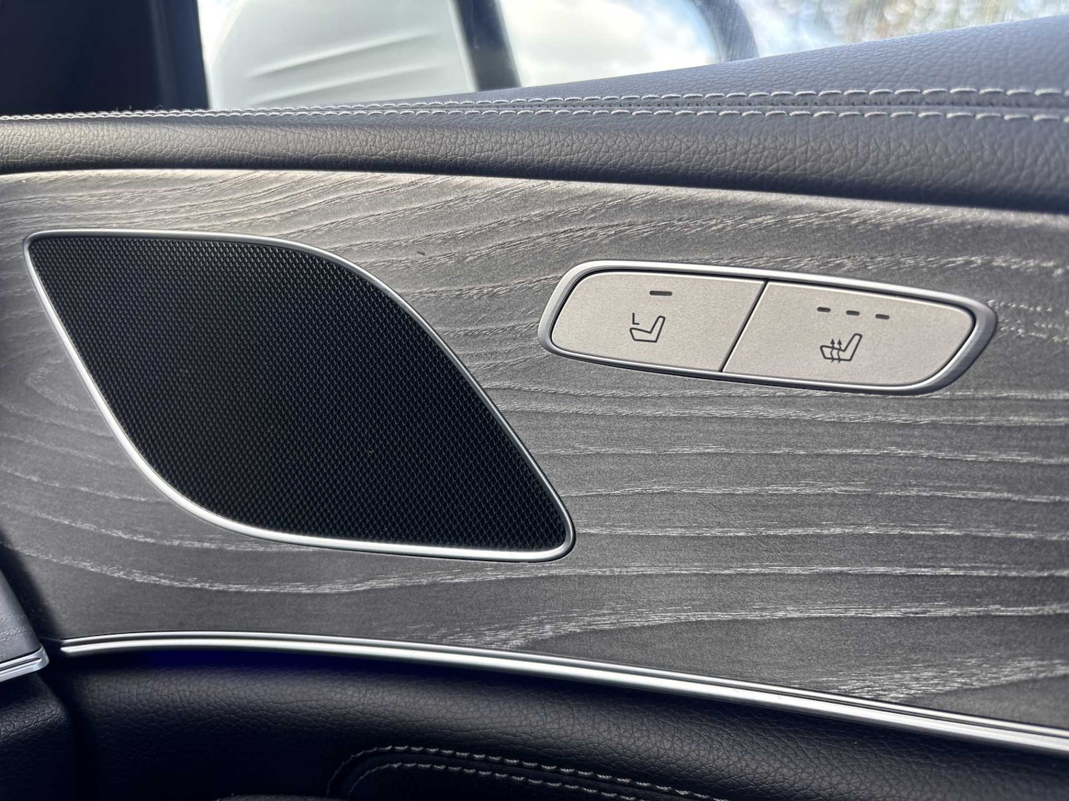 Used Mercedes-Benz CLS 2019 for sale - 76692064: Photo 27