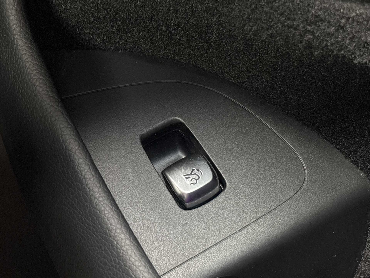 Used Mercedes-Benz CLS 2019 for sale - 76692064: Photo 29