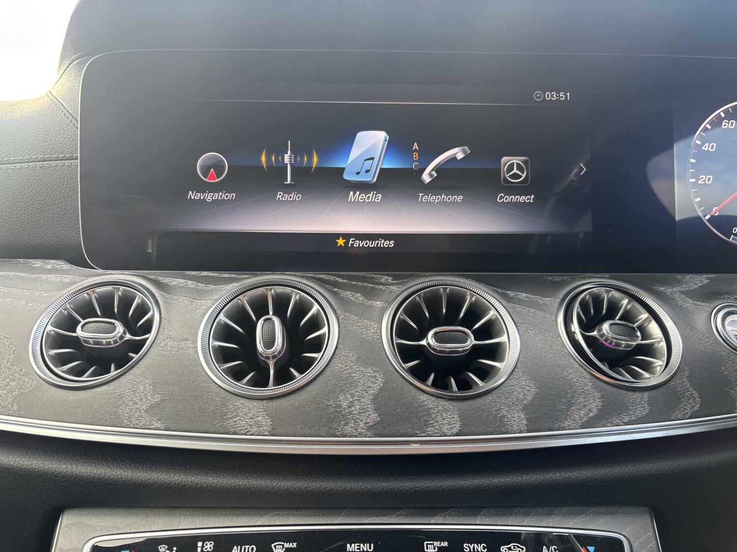 Used Mercedes-Benz CLS 2019 for sale - 76692064: Photo 34