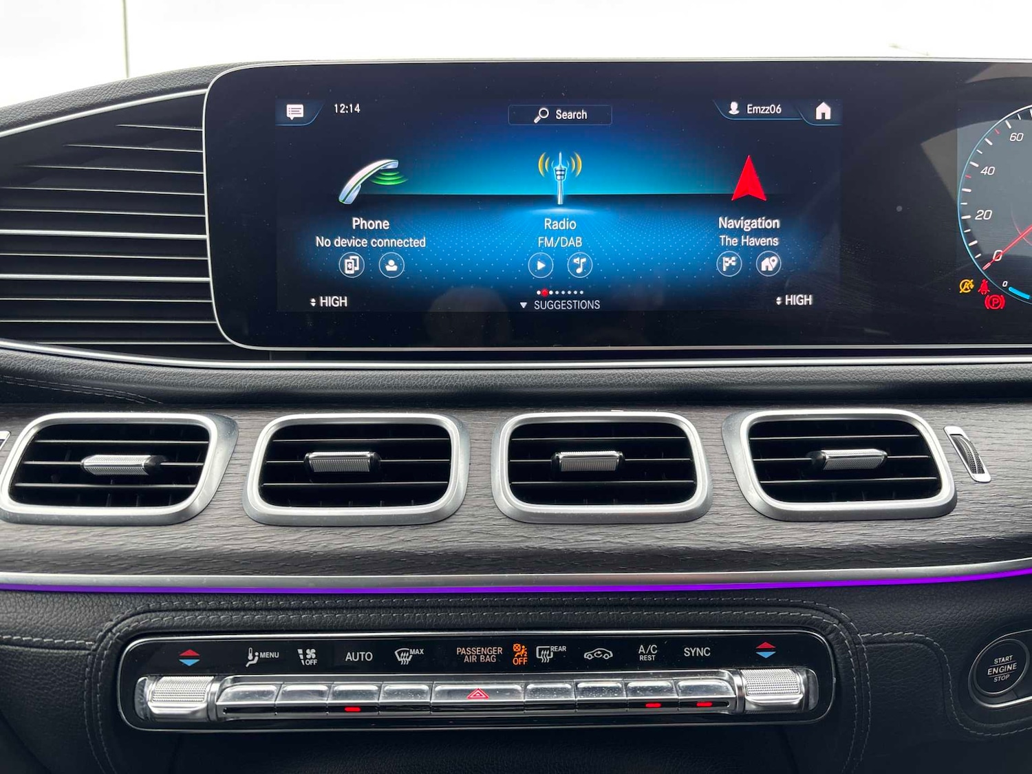 Used Mercedes-Benz GLE 2020 for sale - 77257158: Photo 35