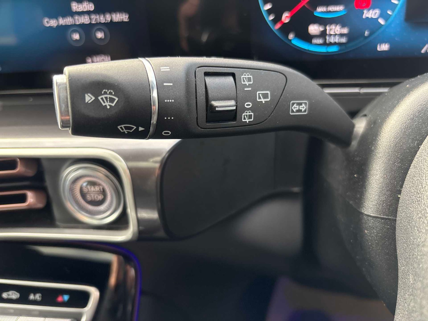 Used Mercedes-Benz EQC 2023 for sale - 77373712: Photo 28