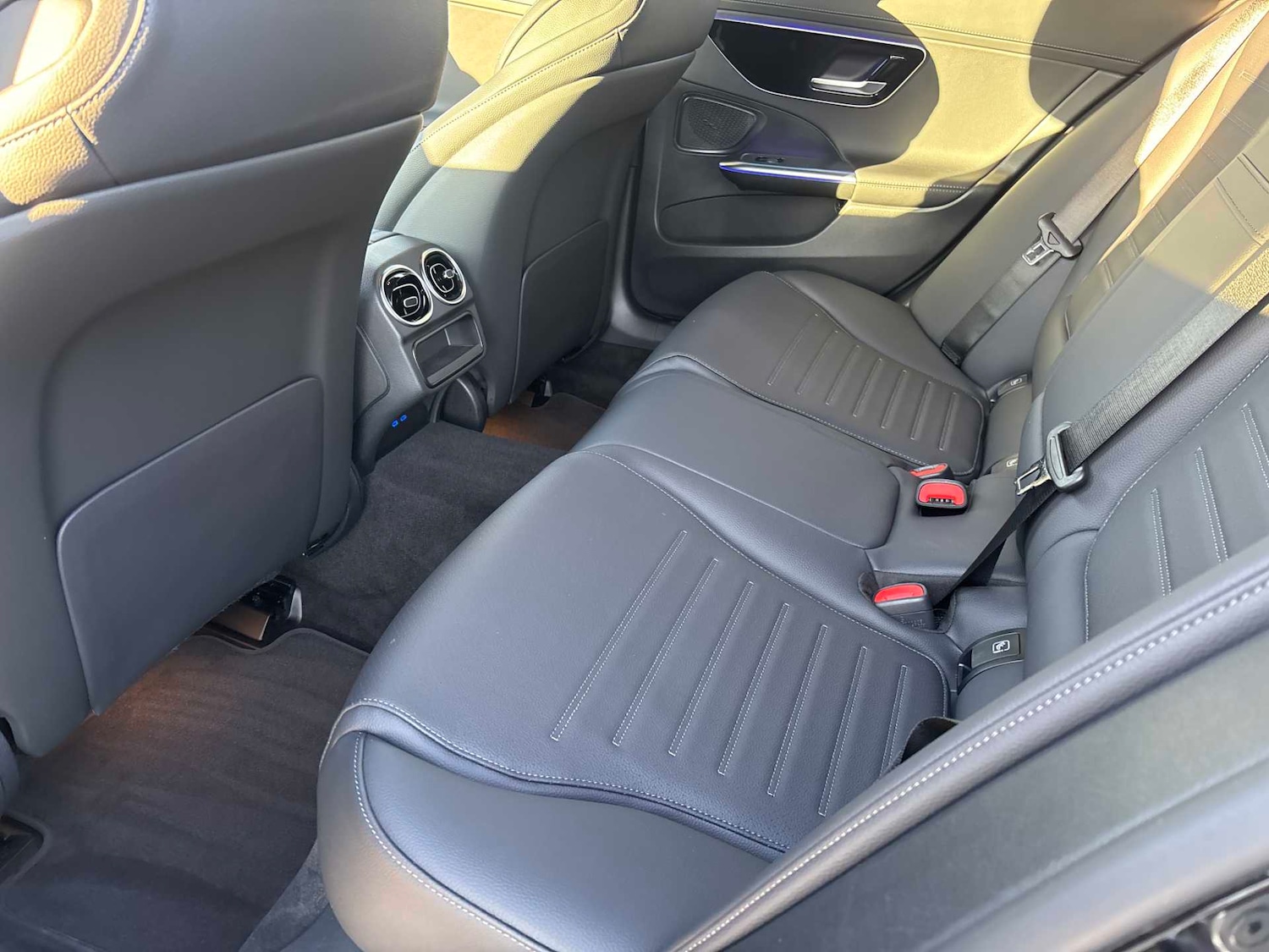 Used Mercedes-Benz C Class 2025 for sale - 76827750: Photo 17