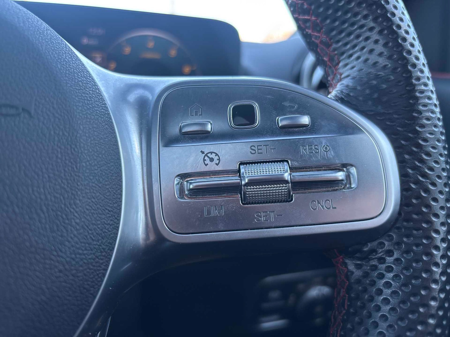 Used Mercedes-Benz GLB 2022 for sale - 76610551: Photo 23