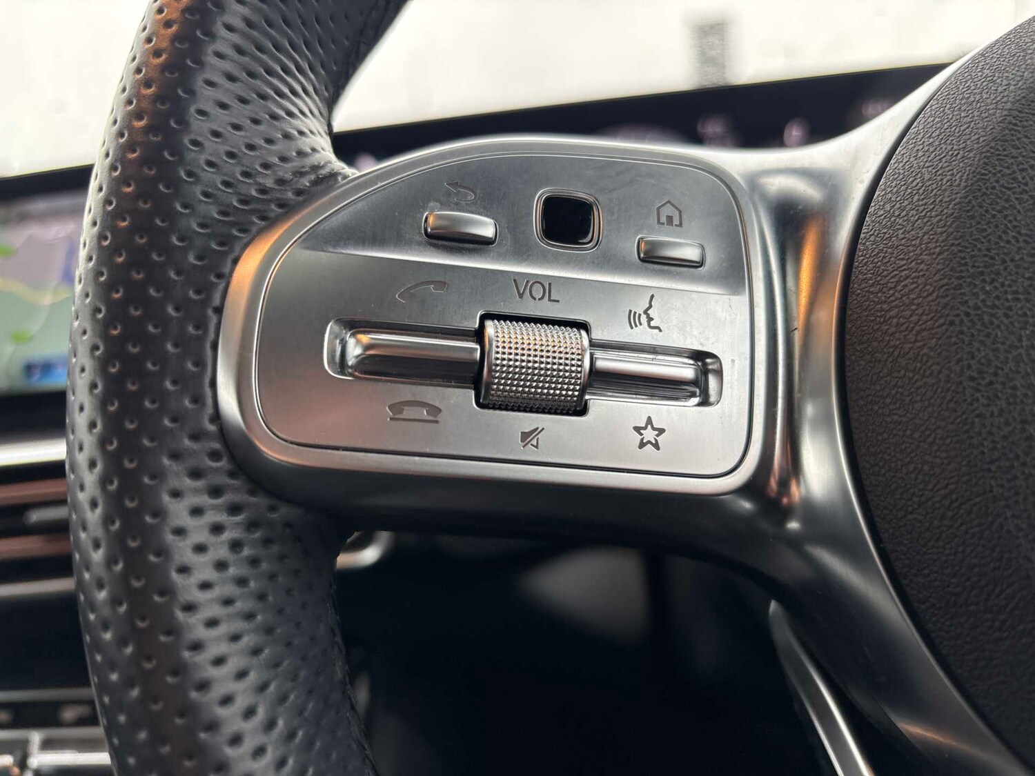 Used Mercedes-Benz EQC 2022 for sale - 78089539: Photo 25