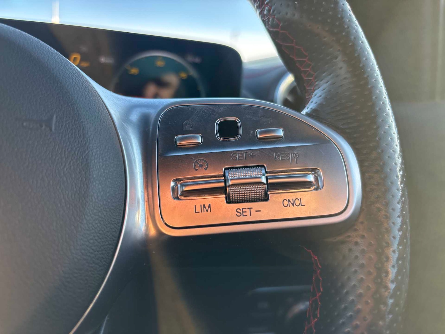 Used Mercedes-Benz EQA 2021 for sale - 76902410: Photo 24