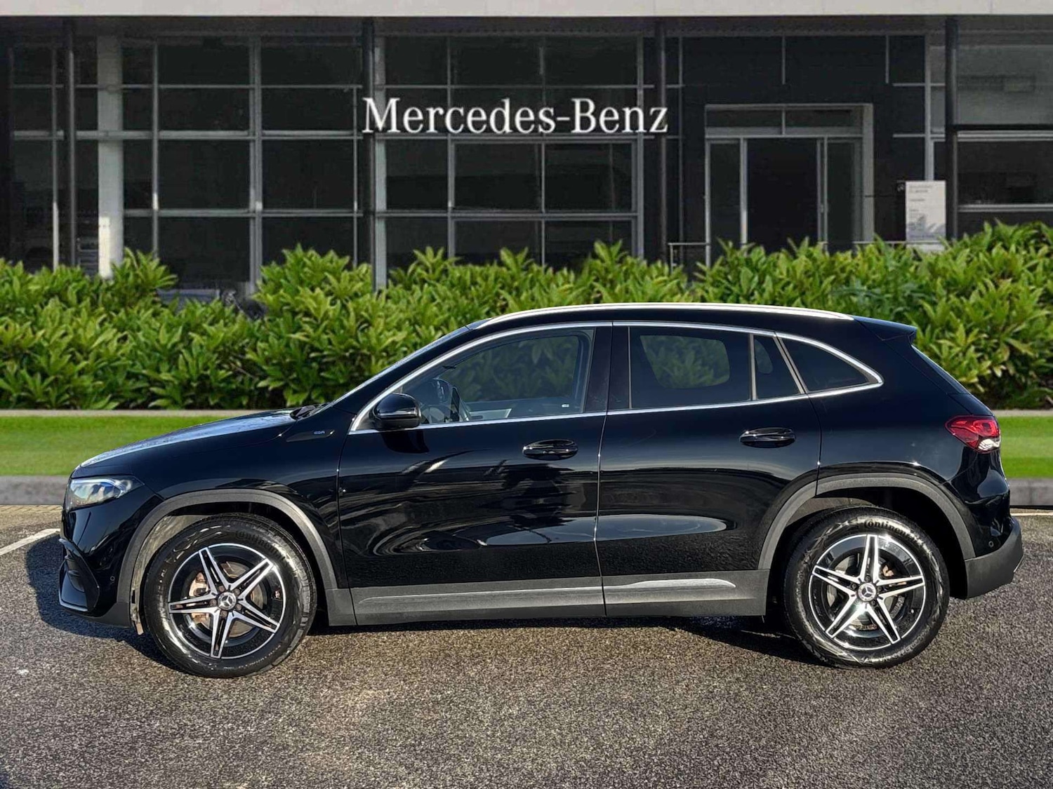 Used Mercedes-Benz EQA 2021 for sale - 76902410: Photo 3