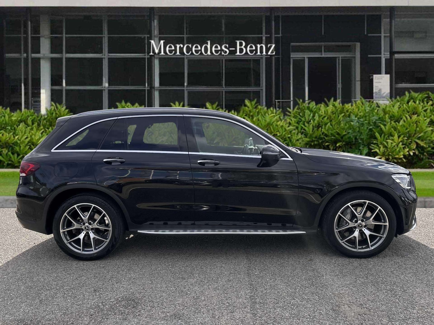 Used Mercedes-Benz GLC 2019 for sale - 76378770: Photo 5