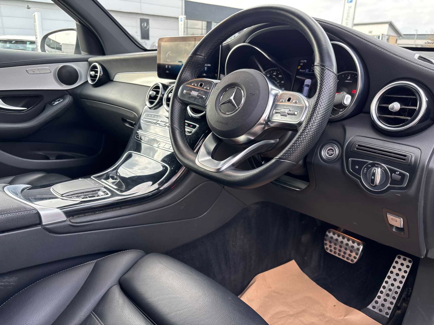 Used Mercedes-Benz GLC 2022 for sale - 77333845: Photo 23