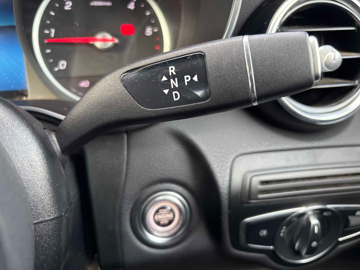 Used Mercedes-Benz GLC 2022 for sale - 77333845: Photo 29