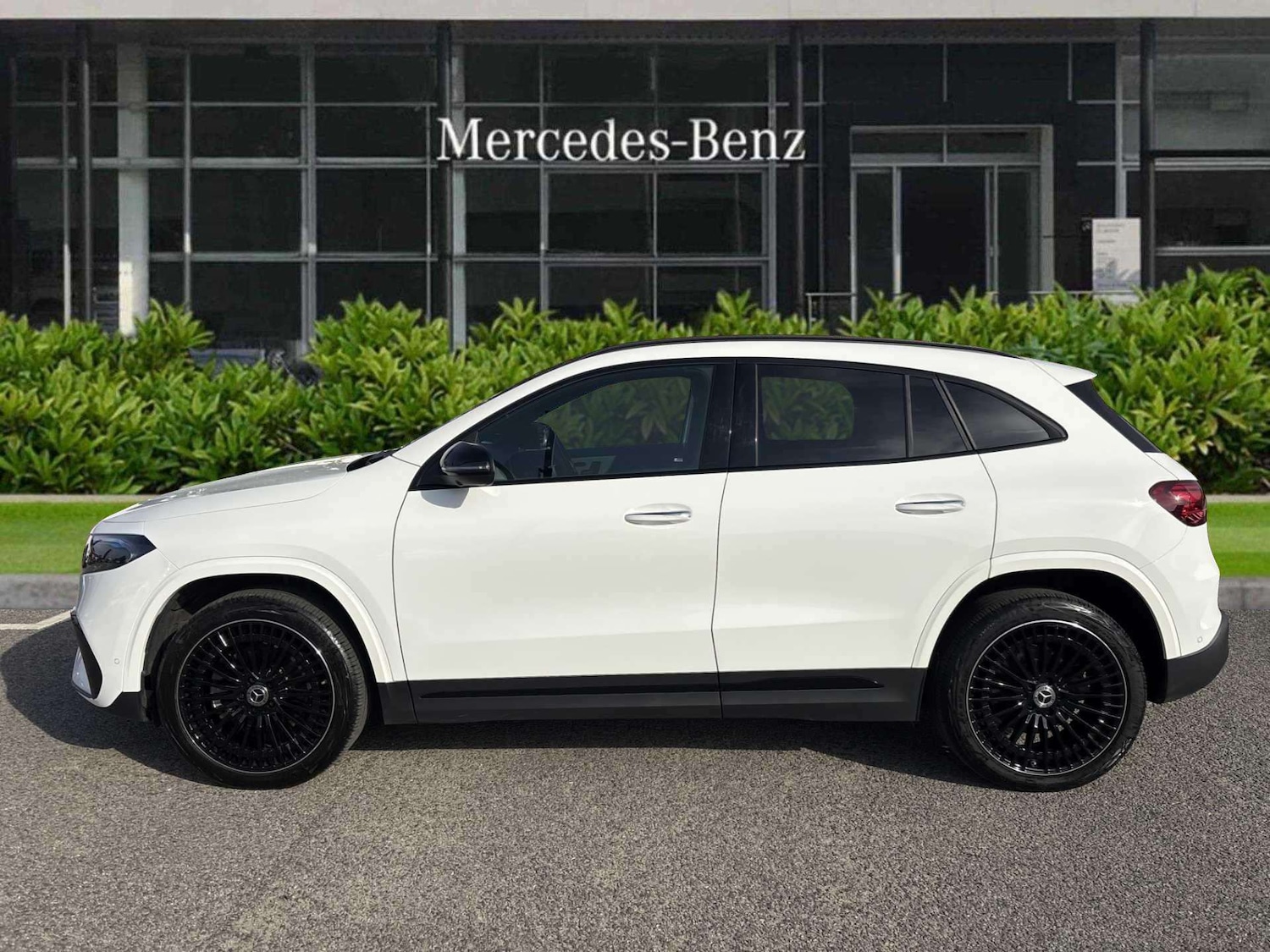 Used Mercedes-Benz EQA 2024 for sale - 76034694: Photo 3