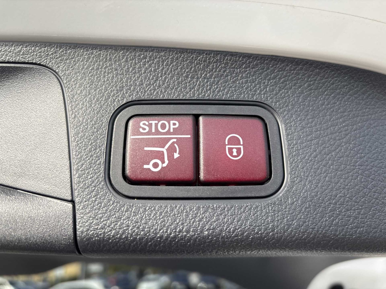 Used Mercedes-Benz EQA 2024 for sale - 76034694: Photo 8