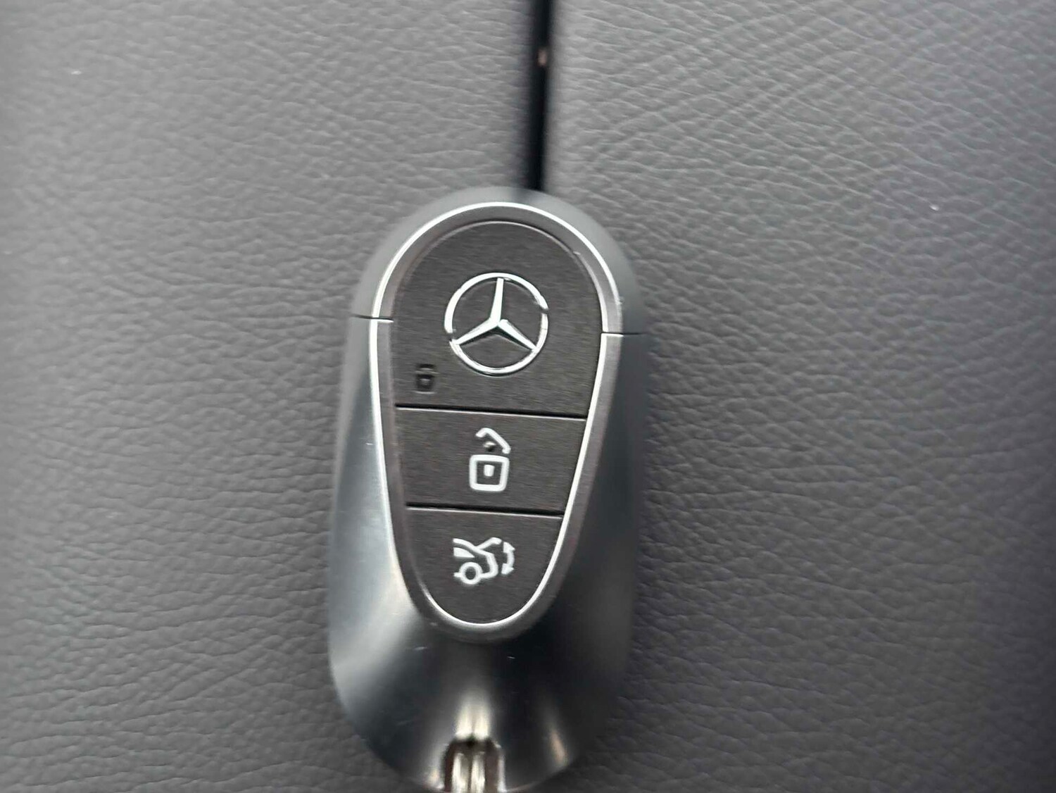 Used Mercedes-Benz GLC 2025 for sale - 77018861: Photo 34