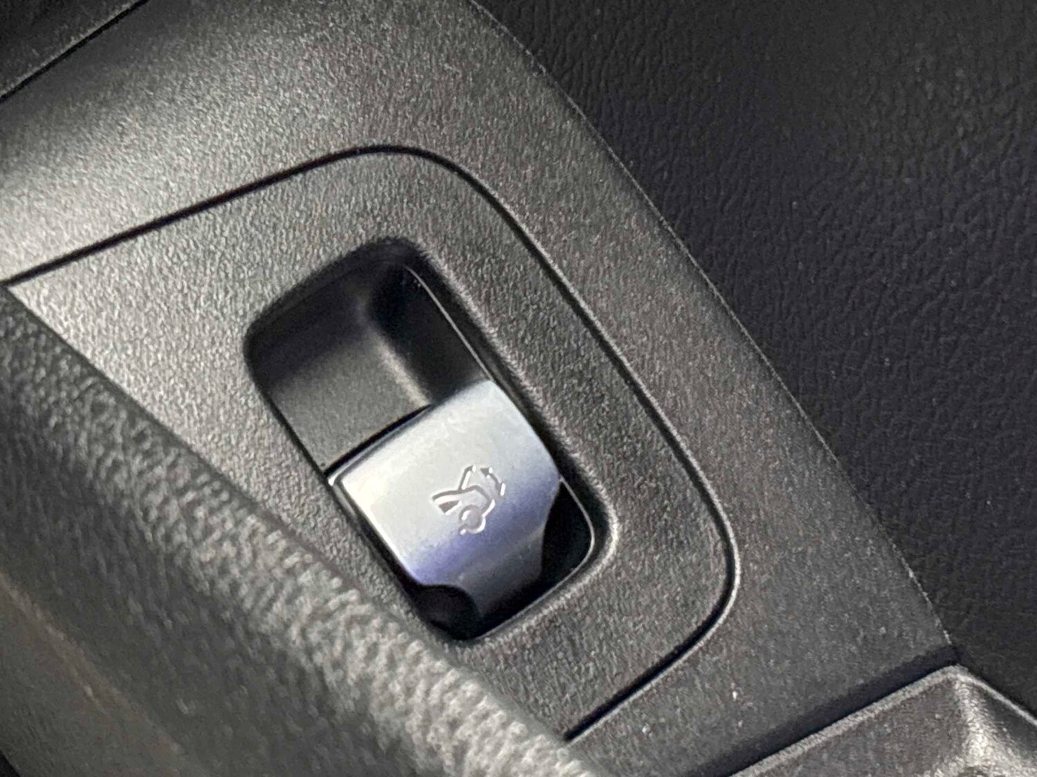 Used Mercedes-Benz EQA 2024 for sale - 77472570: Photo 30