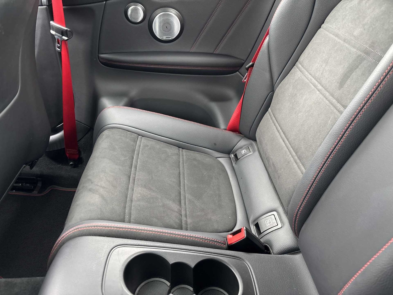 Used Mercedes-Benz C Class 2018 for sale - 76063520: Photo 22